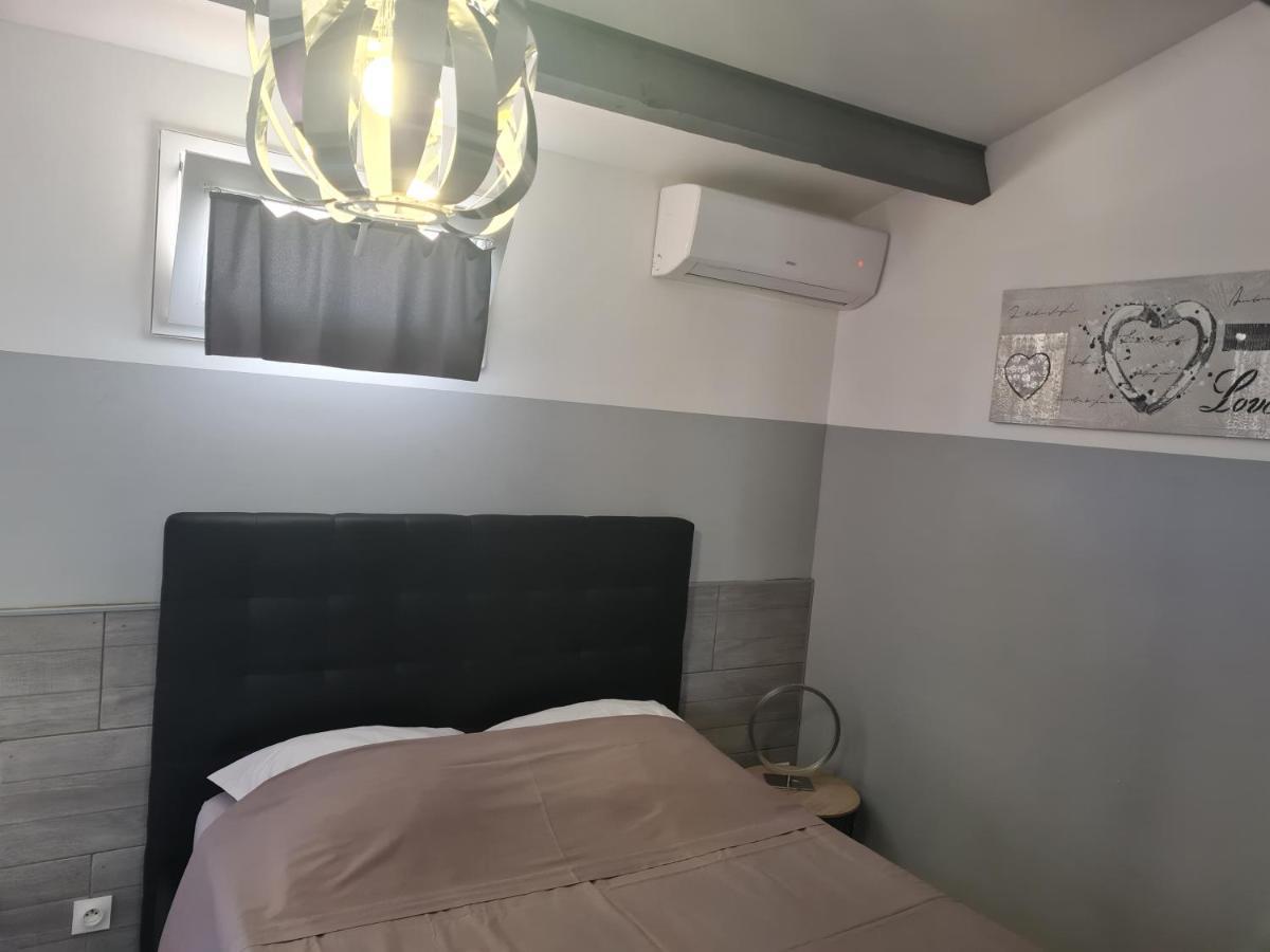 Ferienwohnung Chambre Cosy Avec Terrasse Arles Exterior foto